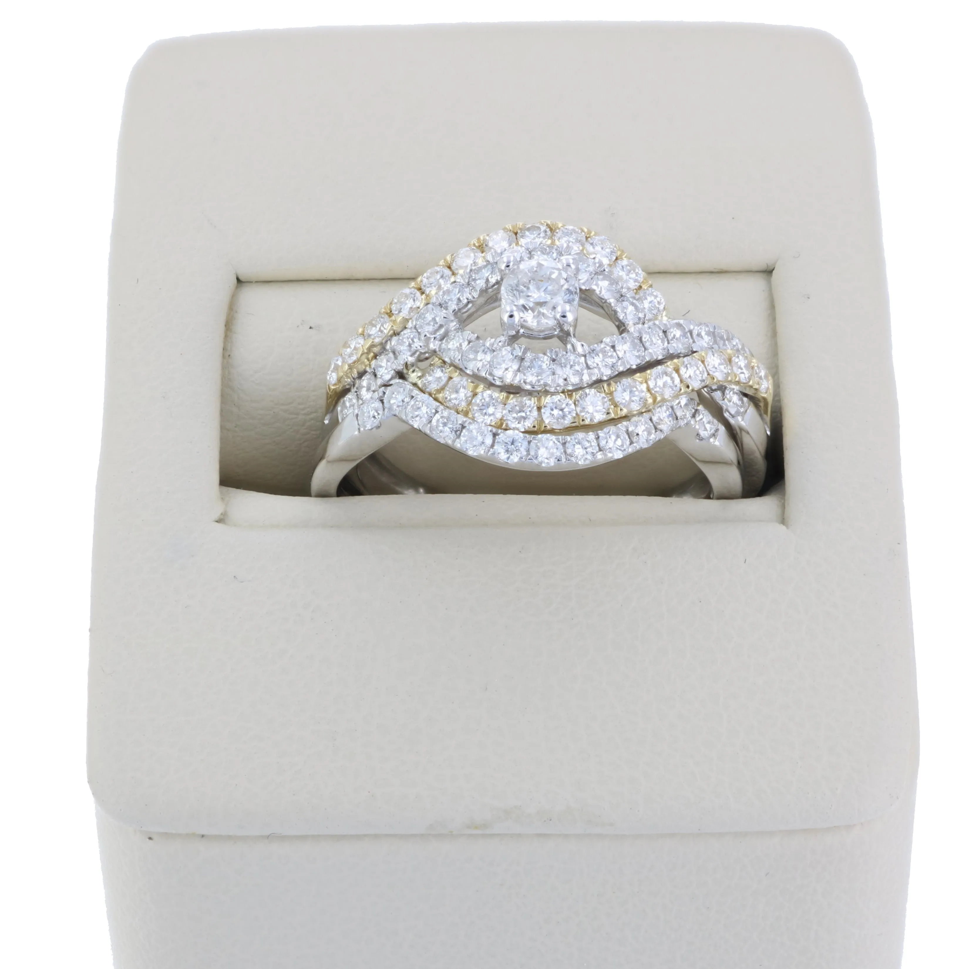 1 cttw Diamond Engagement Ring in Tow Tone Gold