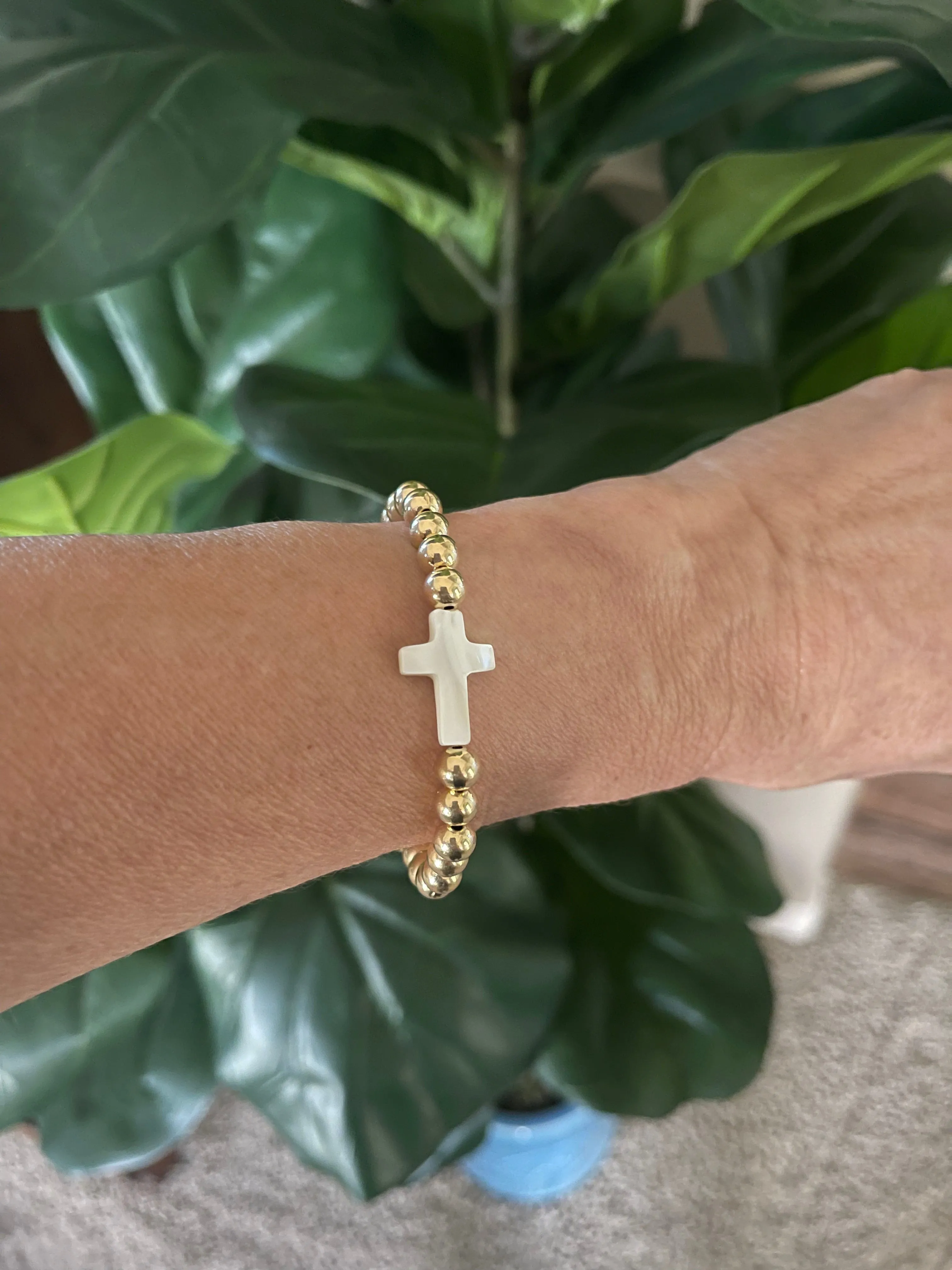 6mm Beaded Lux & Mother of Pearl Cross Bracelet
