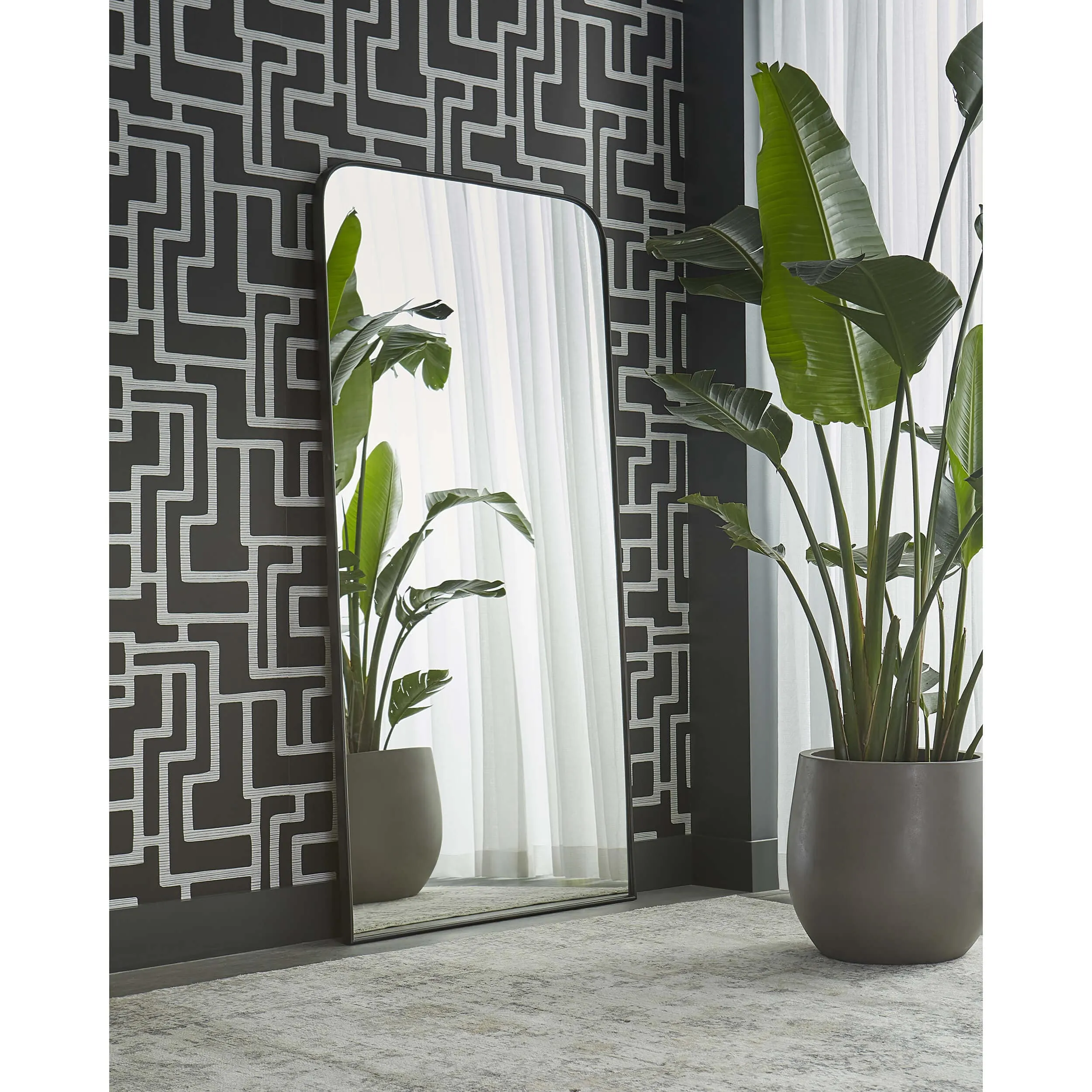 Calabasas Floor Mirror, Black