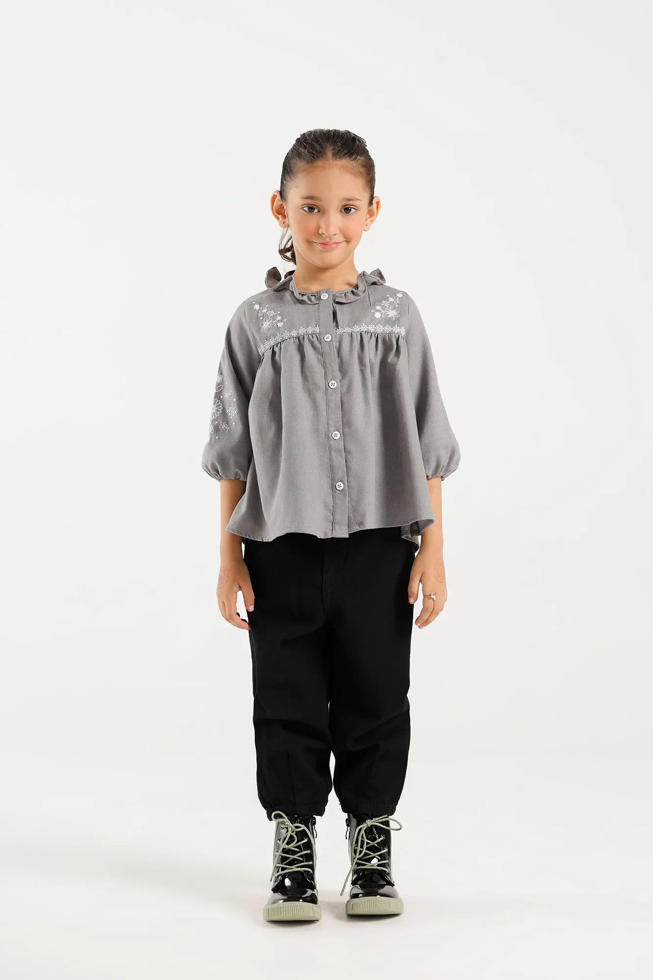EMBROIDERED TOP (E0780/301/908)