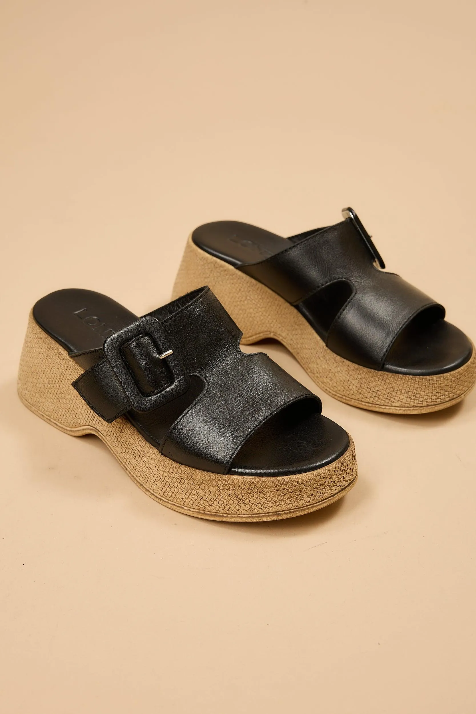 Harmony Black