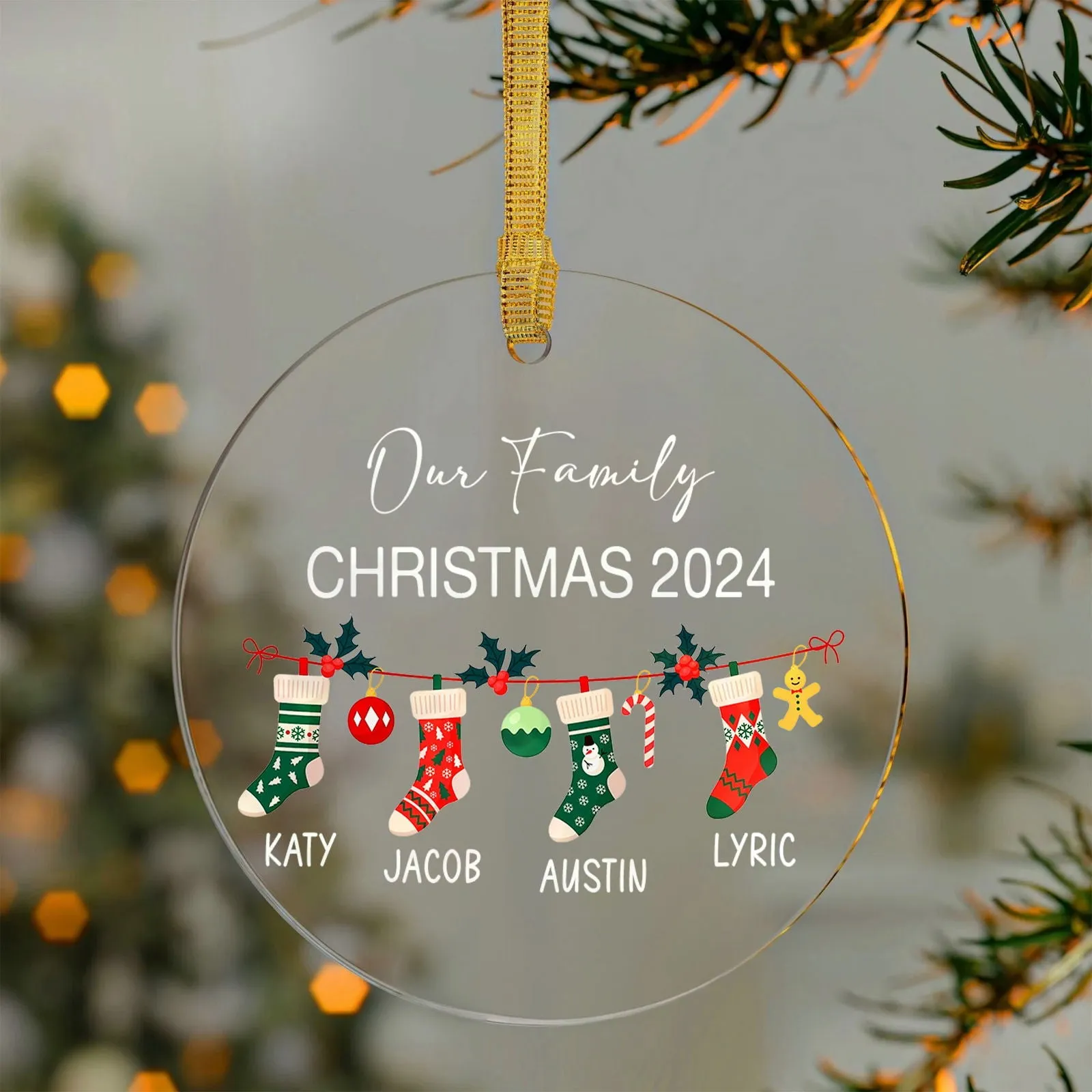 Personalized Family Christmas Ornament 2024 – Custom Family & Pet Ornament AV03-12