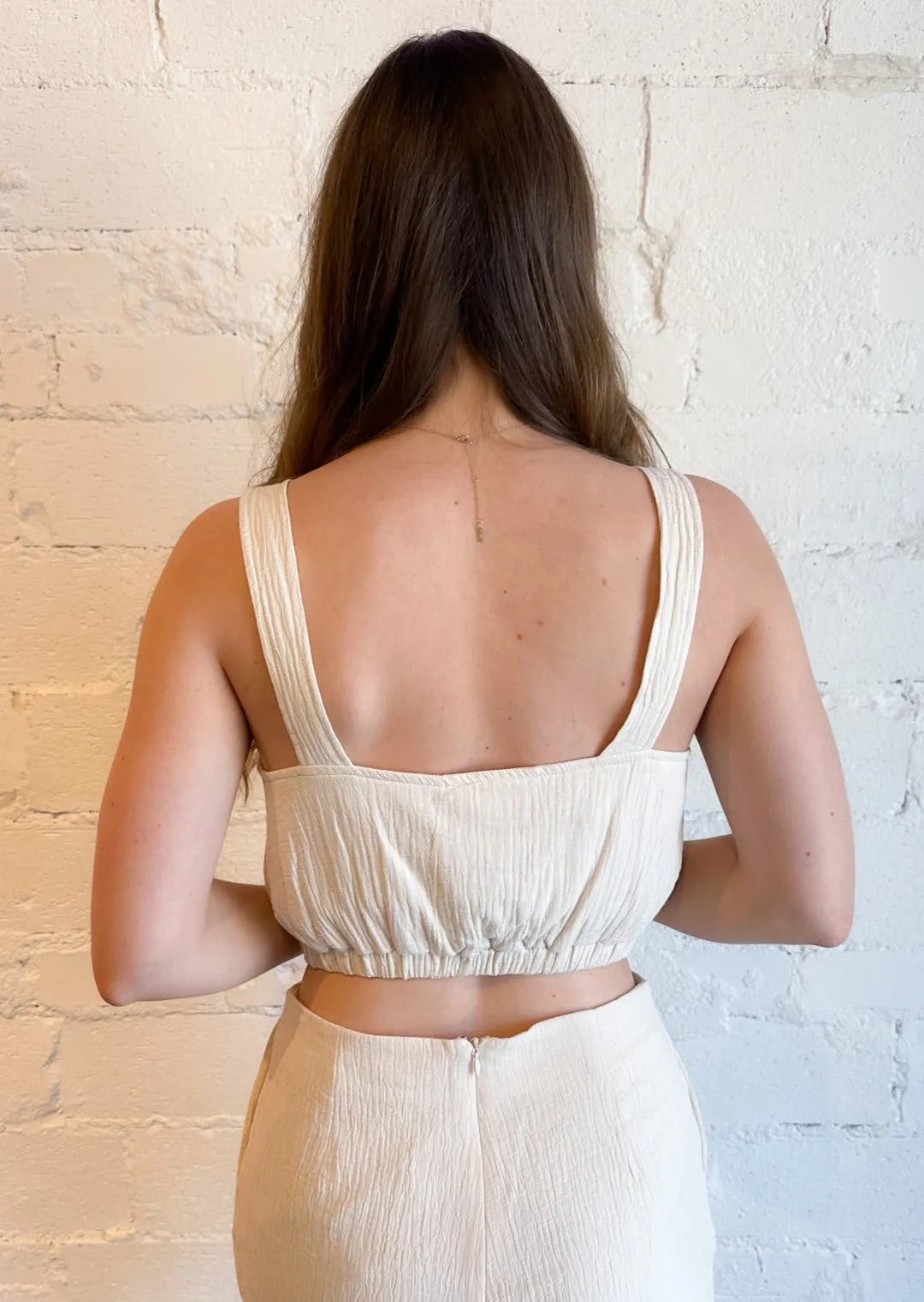 Sleeveless Button Crop Top