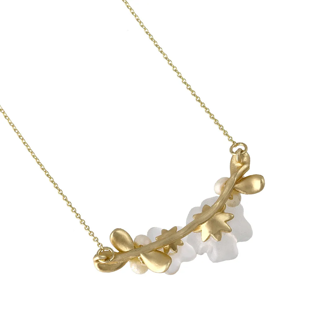Small White Flower Necklace
